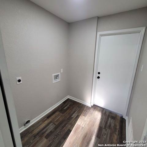 14623 Highland Rdg Property Photo 17