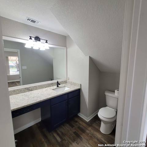 14623 Highland Rdg Property Photo 18