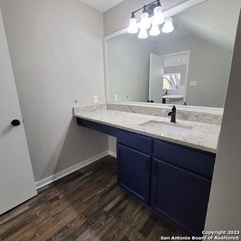 14623 Highland Rdg Property Photo 20