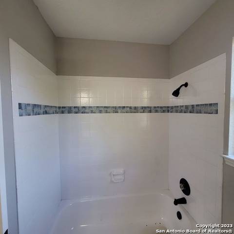 14623 Highland Rdg Property Photo 29