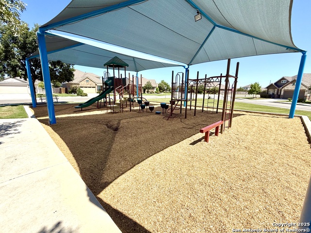 7918 Dovers Den Property Photo 26