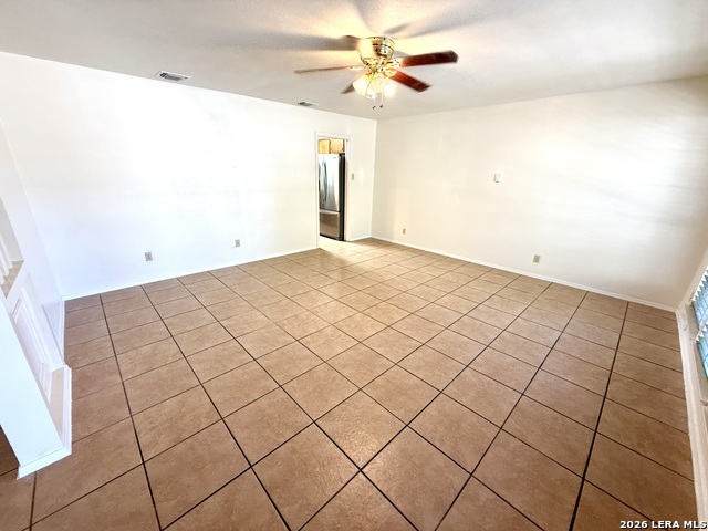 4922 Lambeth Dr Property Photo 2