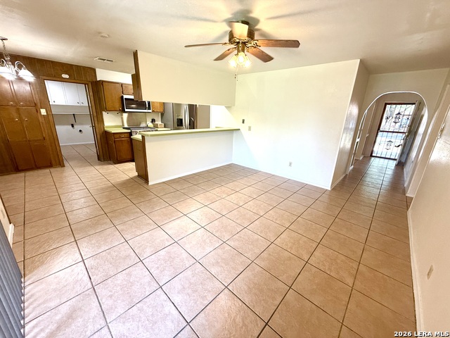 4922 Lambeth Dr Property Photo 5