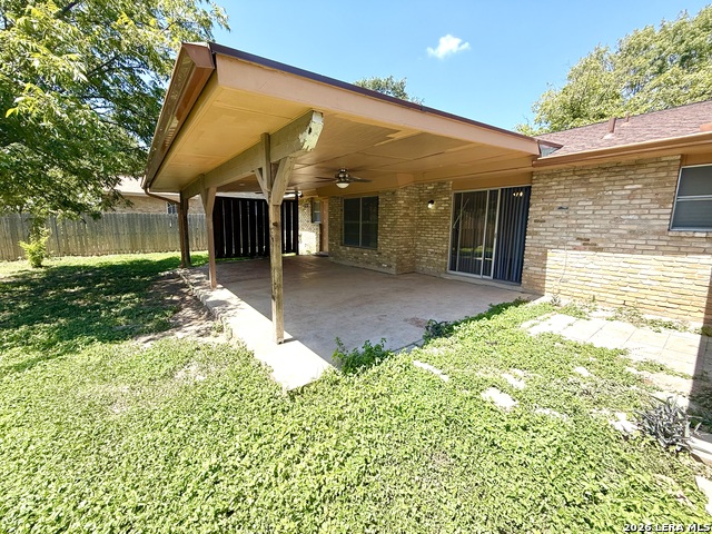 4922 Lambeth Dr Property Photo 22