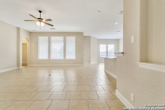 22131 Gypsy Hawk Property Photo 5