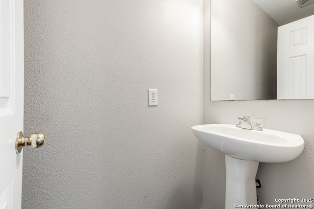 1503 June Berry Property Photo 31