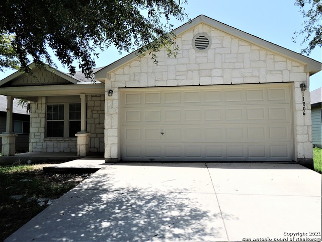 11806 Silver Pr Property Photo 1