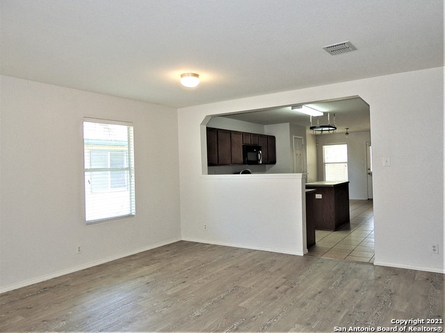 11806 Silver Pr Property Photo 3