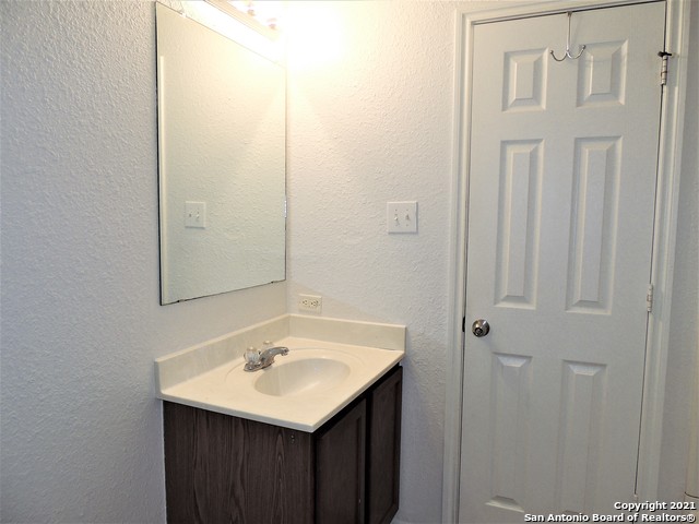 11806 Silver Pr Property Photo 17