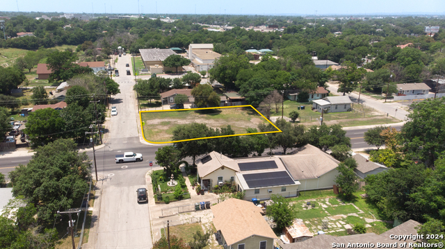 205 Odis Property Photo 3