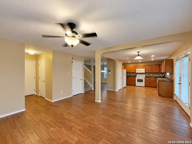 10111 Sparrow Way Property Photo 19