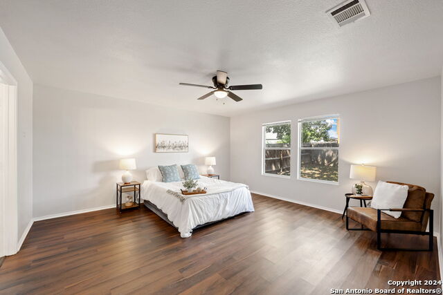 125 Pointe Loop Property Photo 11