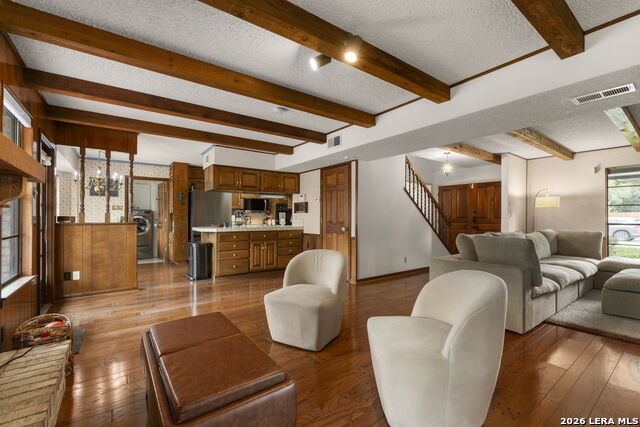 16706 Ledge Creek Property Photo 11