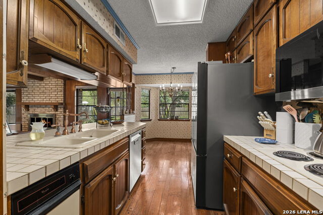 16706 Ledge Creek Property Photo 17