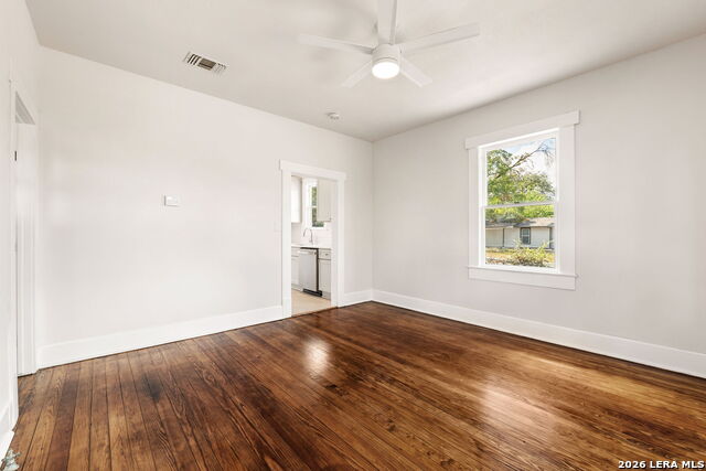 2302 Schley Ave Property Photo 8