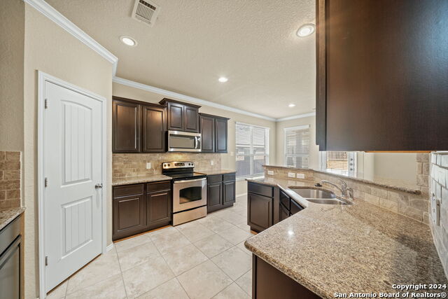 536 Wagon Wheel Way Property Photo 10