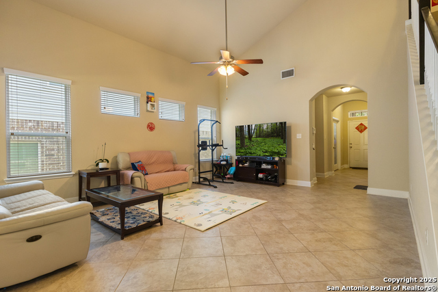 5722 Sweetwater Way Property Photo 6