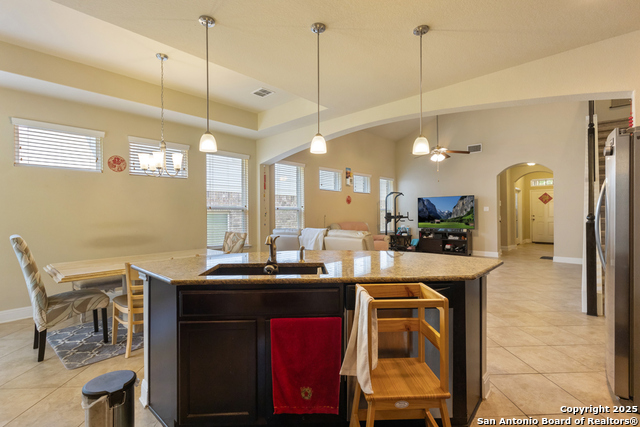 5722 Sweetwater Way Property Photo 9