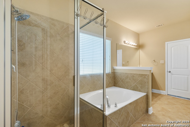 5722 Sweetwater Way Property Photo 14