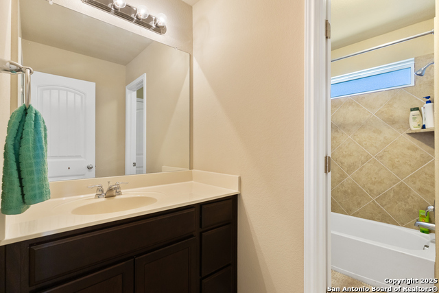 5722 Sweetwater Way Property Photo 18