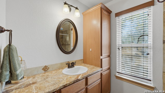 160 Champions Blvd Property Photo 32
