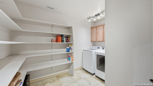 160 Champions Blvd Property Photo 36
