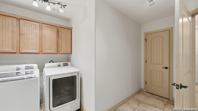 160 Champions Blvd Property Photo 38