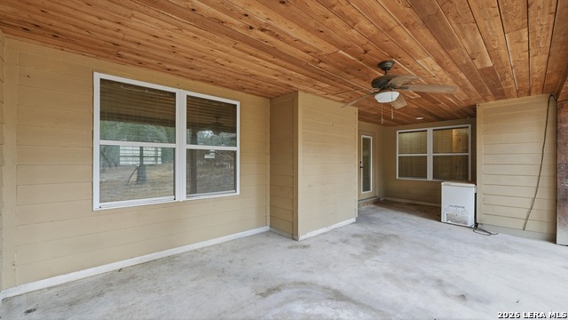 160 Champions Blvd Property Photo 50