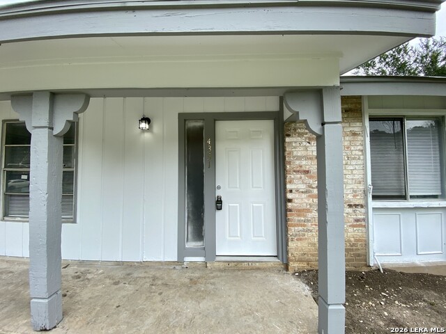 4331 Avenida Prima St Property Photo 3