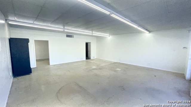 7031 Ray Bon Dr Property Photo 11