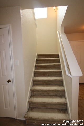 911 Marble Pt Property Photo 7