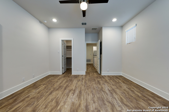200 Melrose Pl Property Photo 15