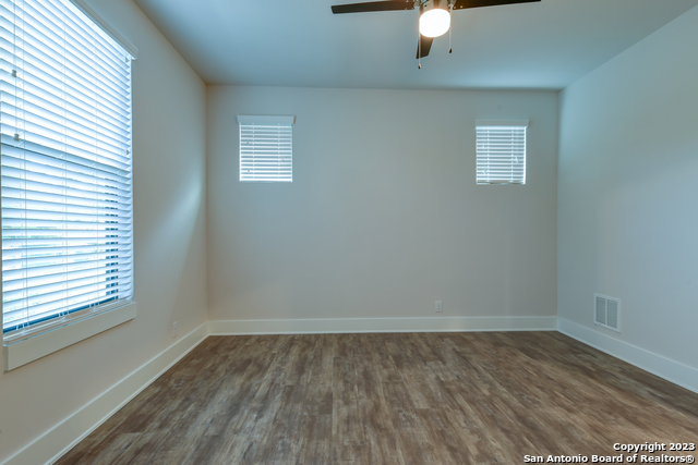 200 Melrose Pl Property Photo 17