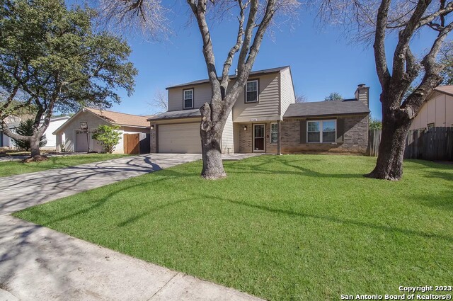 7246 FLAMING FOREST ST Property Photo 1