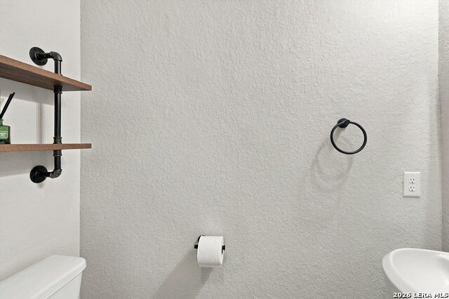 5106 Sandstone Way Property Photo 16