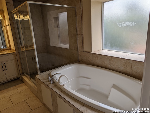 25110 Flying Arrow Property Photo 13