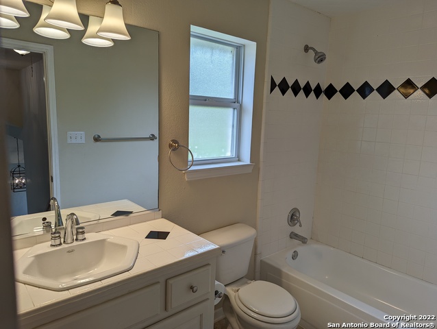 25110 Flying Arrow Property Photo 21