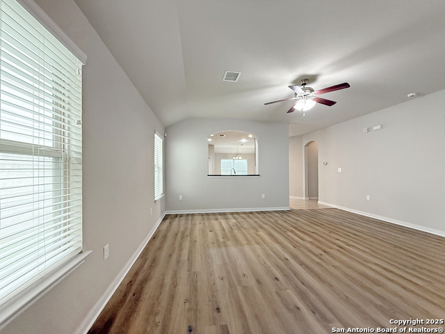 4096 Cherry Tree Property Photo 4