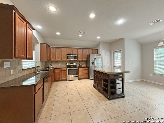 4096 Cherry Tree Property Photo 7