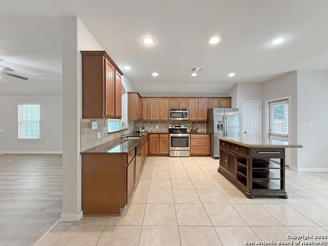 4096 Cherry Tree Property Photo 8