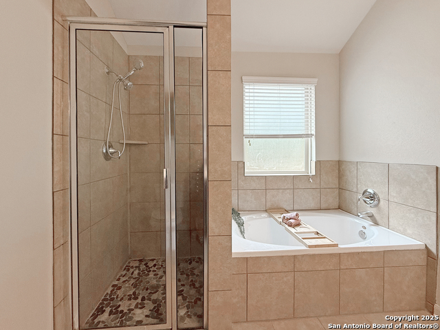 4096 Cherry Tree Property Photo 13