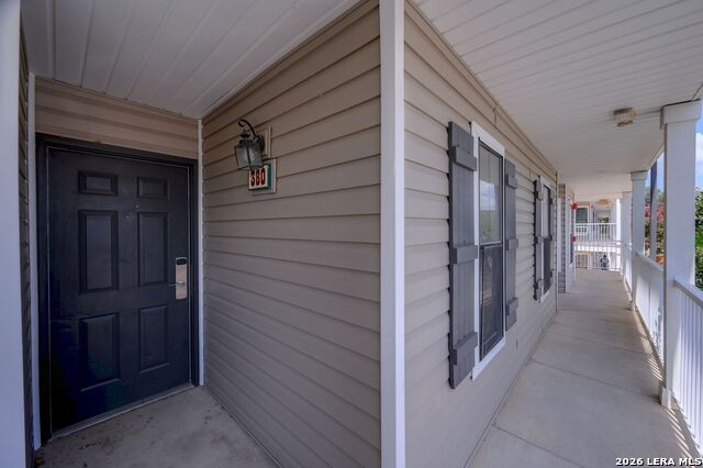 393 April Dr Property Photo 4