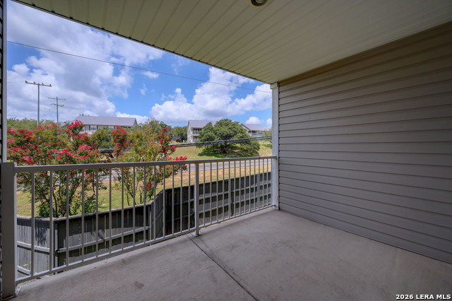 393 April Dr Property Photo 14