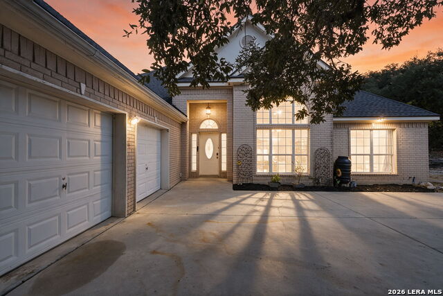 2502 Park Road 37 Property Photo 1