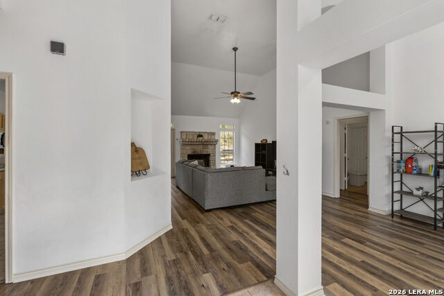 2502 Park Road 37 Property Photo 6