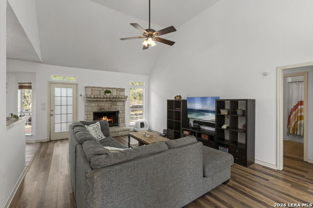 2502 Park Road 37 Property Photo 9
