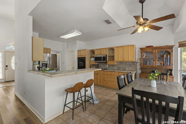 2502 Park Road 37 Property Photo 16