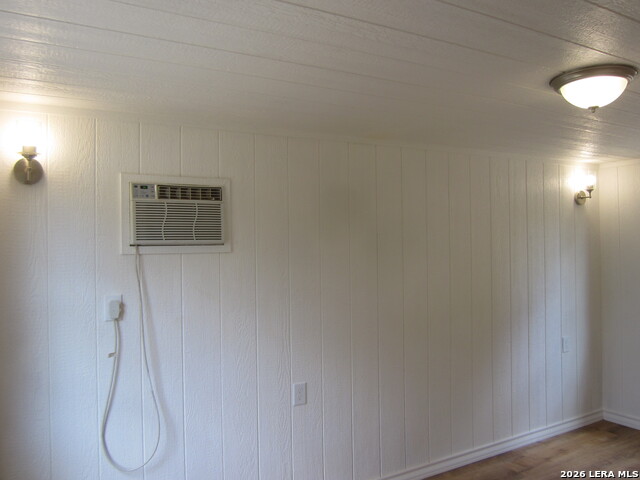 911 Cypress Property Photo 20