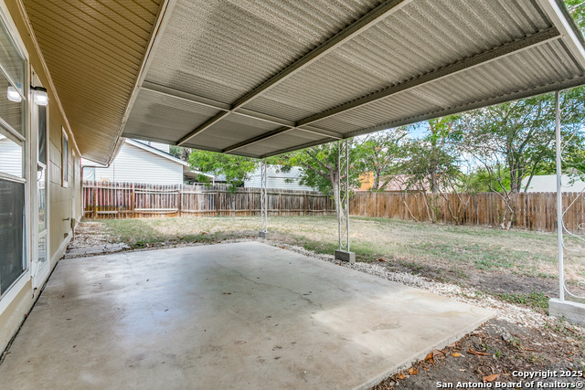 8010 Lake Frst Property Photo 21