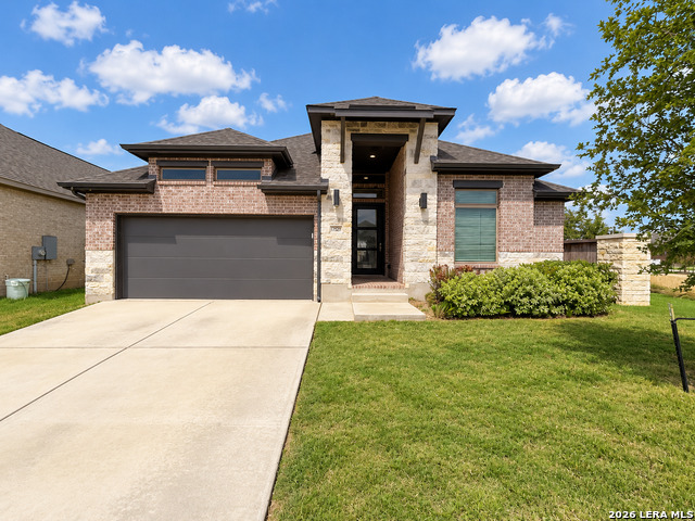 116 Spanish Oak Property Photo 1